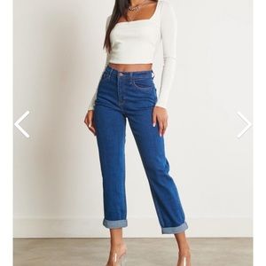 Vibrant MIU Classic Mom Jean